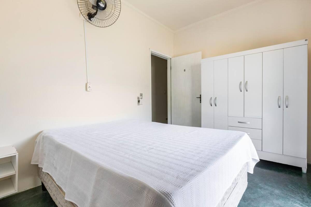 Casa Com 6 Suites, Piscina E Estacionamento *