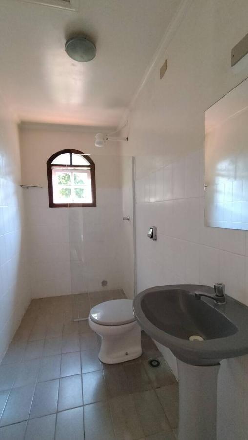 Casa Com 6 Suites, Piscina E Estacionamento Holiday home